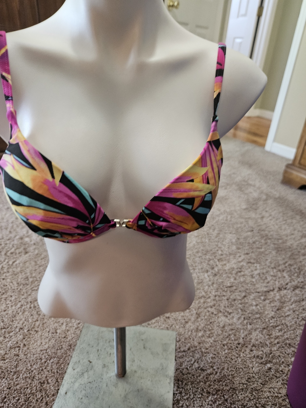VENUS Tropical Print Push-Up Bikini Top in Black, Pink, Yellow, Teal